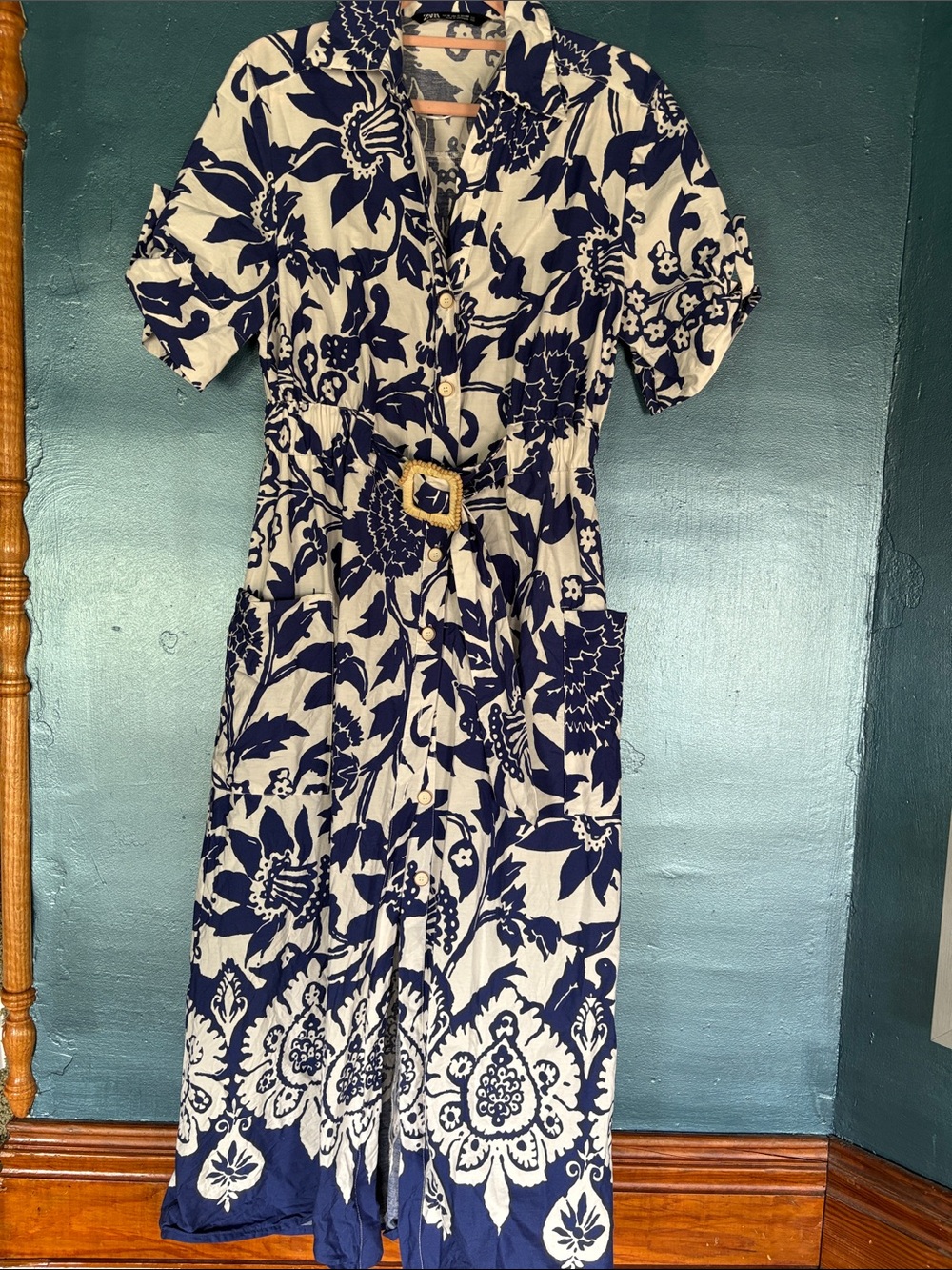 Zara Navy and White Floral Dress